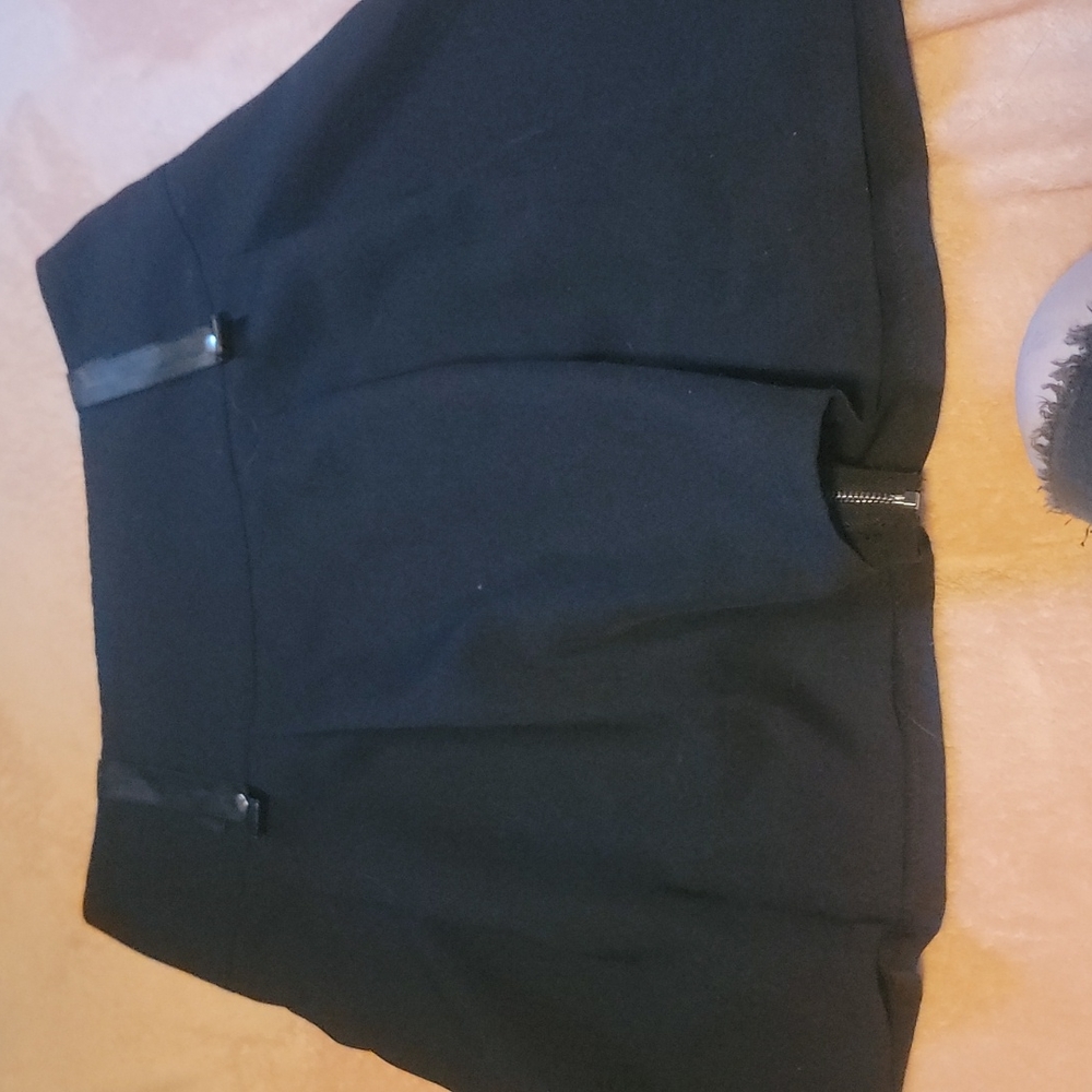 Black skirt
